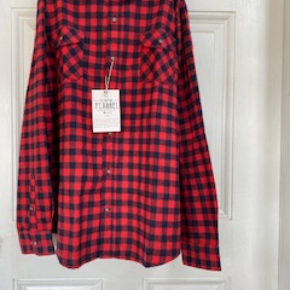 Tallwoods Shirt Buffalo Print Red Black Flannel Lg Sleeve Button Up NWT Large